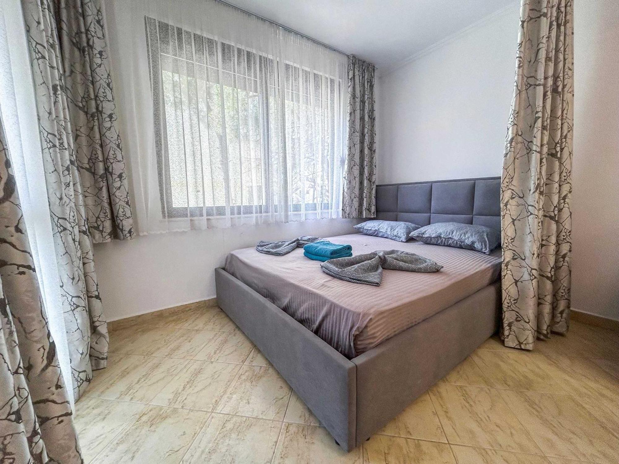 1 Bedroom 675